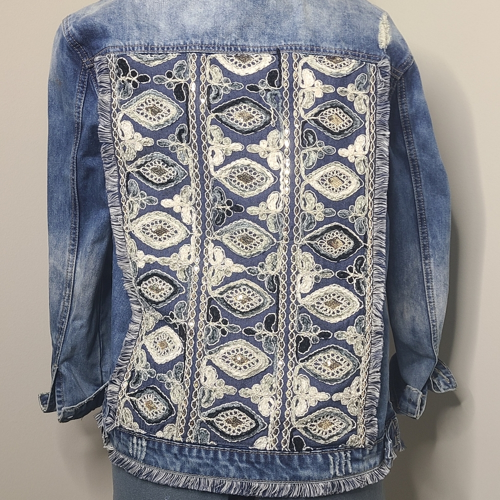 Jaise Denim Jacket with Embroidery - S